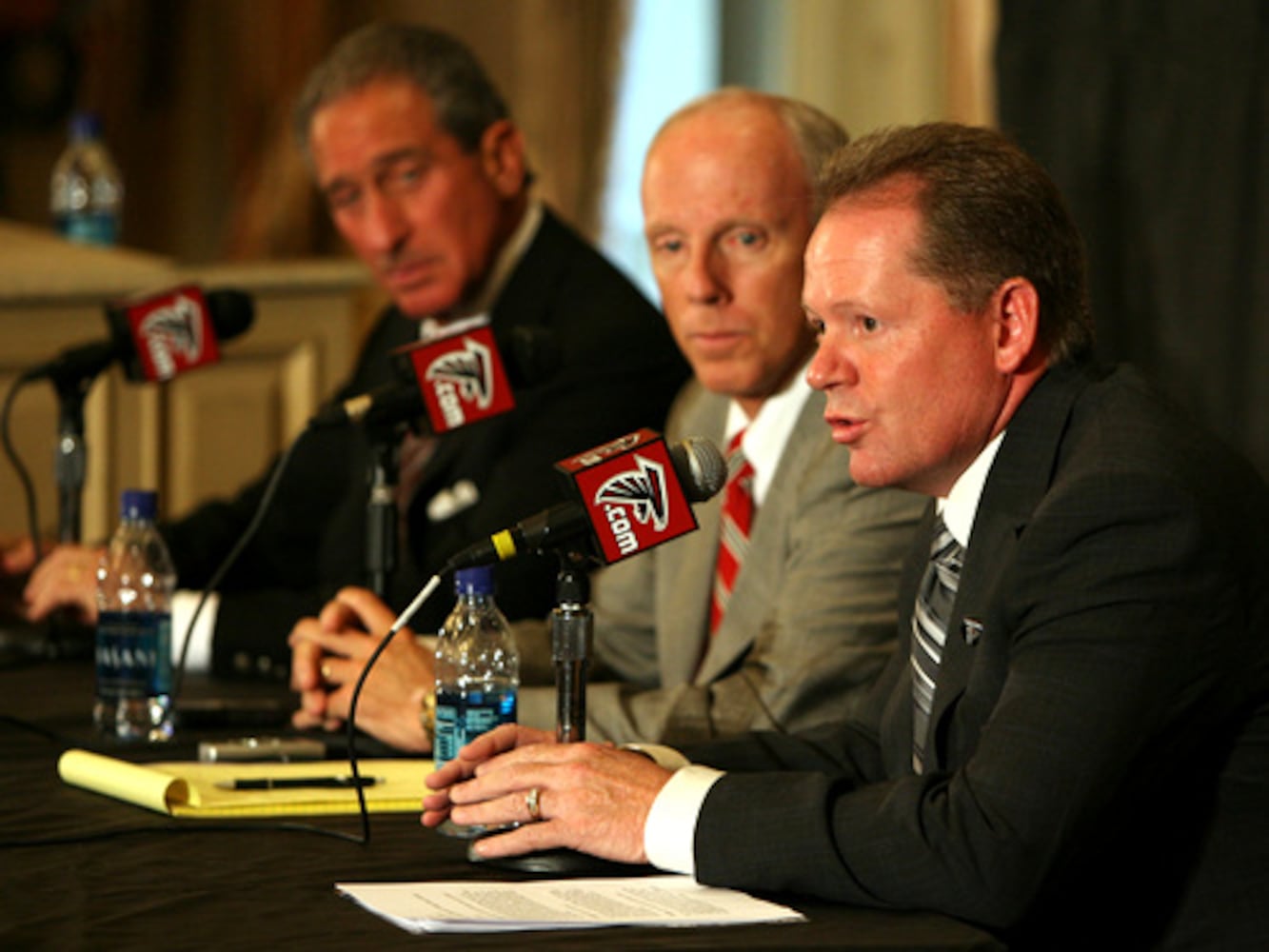 Petrino resigns after rocky season