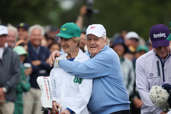 Honorary Starter Jack Nicklaus hugs his wife Barbara at the 2024 Masters Tournament at Augusta National Golf Club, Thursday, April 11, 2024, in Augusta, Ga. Jason Getz / Jason.Getz@ajc.com)
