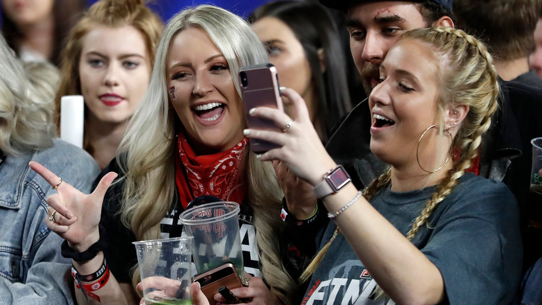 Photos: Final Four Championship: Texas Tech fans