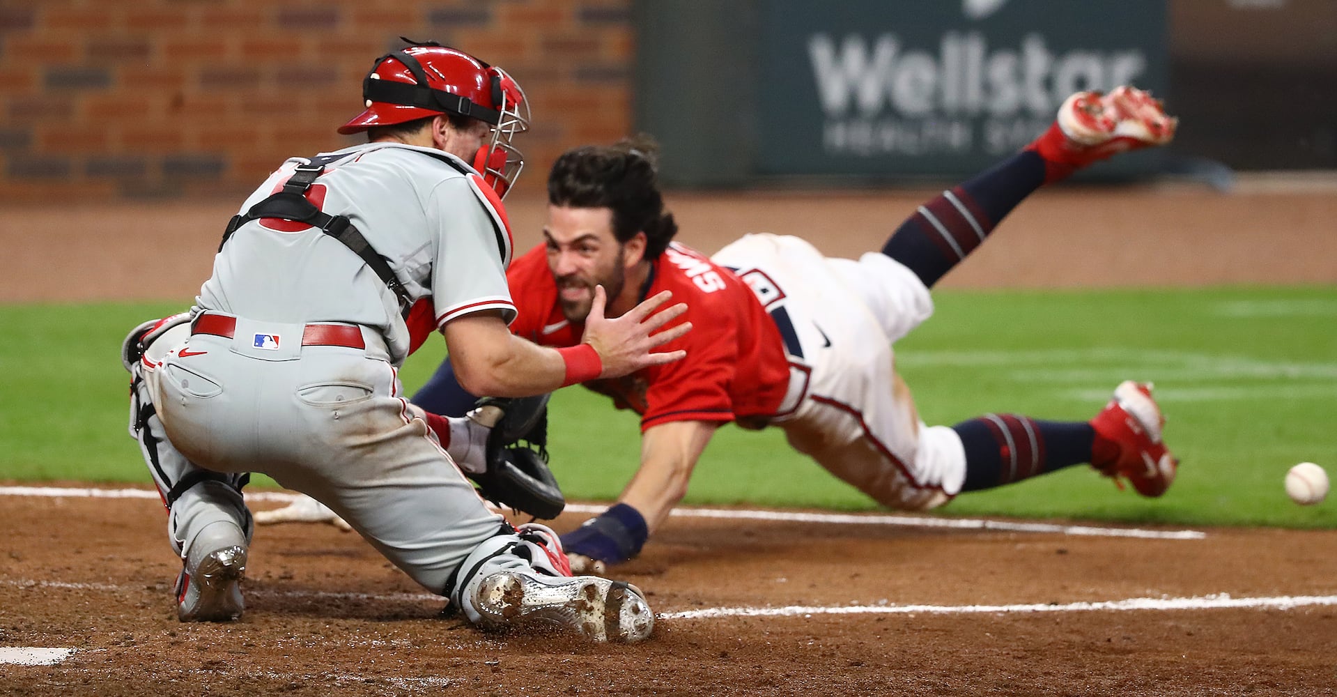 BRAVES PHILLIES