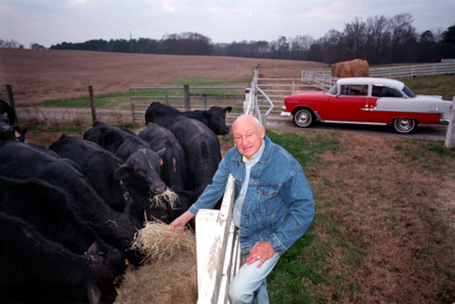 S. Truett Cathy : A life in photos