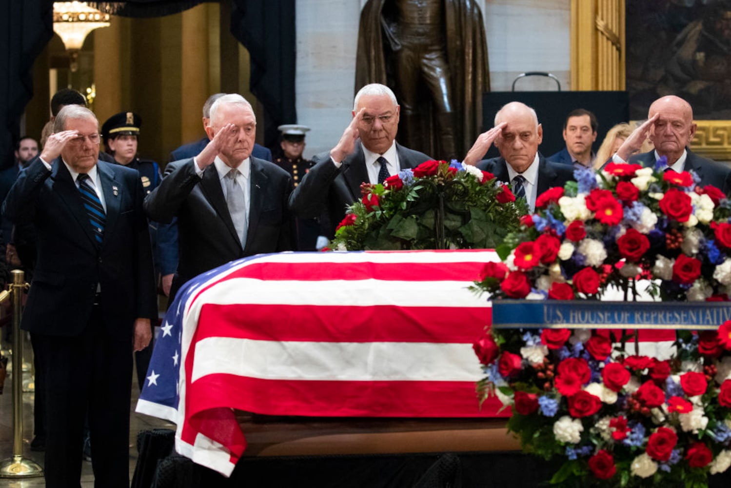 Photos: Family, friends, colleagues pay final respects to George H.W. Bush