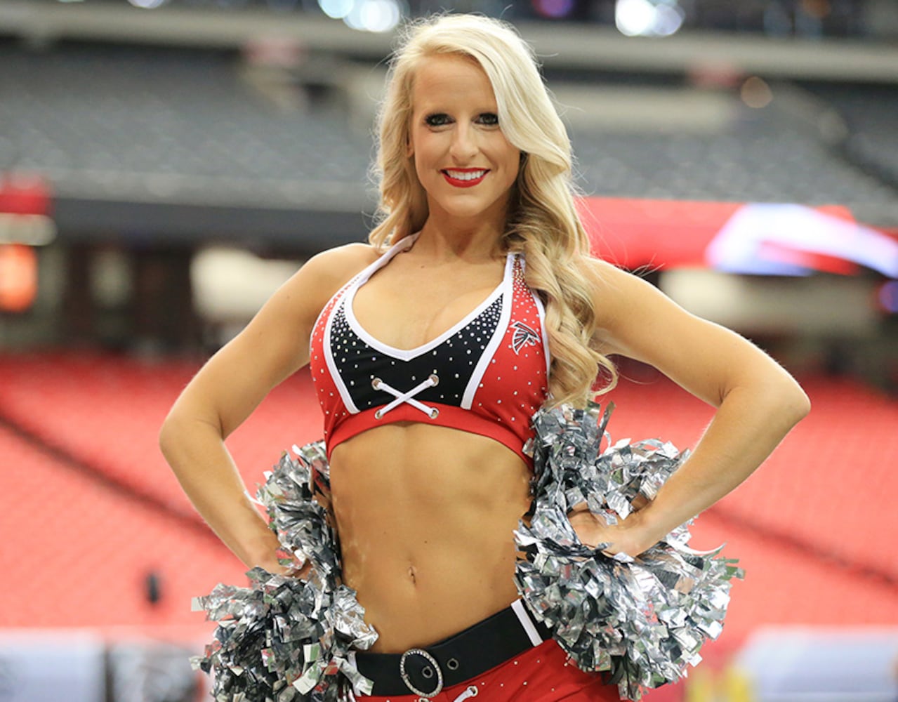 Falcons cheerleader: Sydney