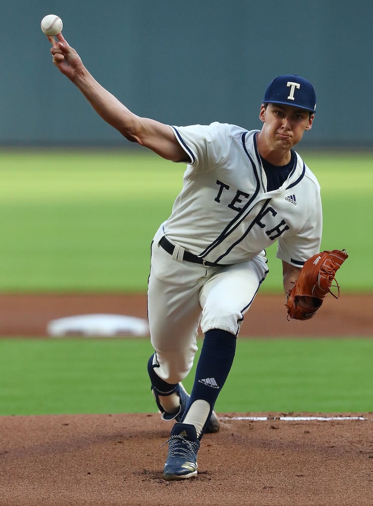 Photos: Tech and Georgia battle in baseball at SunTrust Park