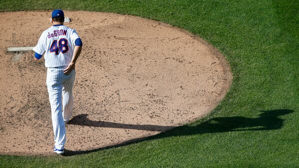 New York Mets starting pitcher Jacob deGrom (48) takes the mound against the Philadelphia Phillies, Saturday, June 26, 2021, in New York. (Noah K. Murray/AP)