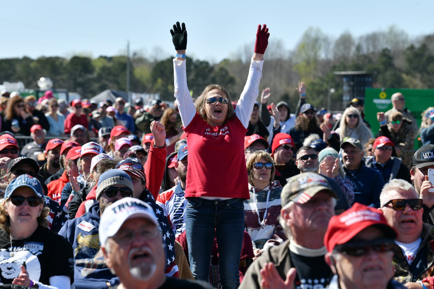 Trump headlines rally for Georgia GOP candidates