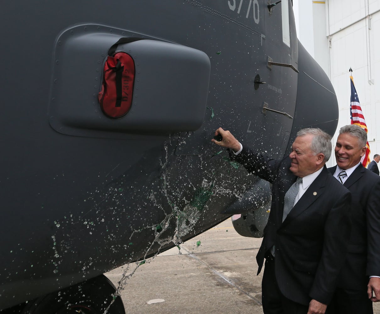 Photos: 60th anniversary of first C-130 Hercules flight