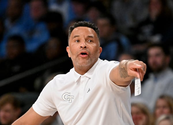 Georgia Tech head coach Damon Stoudamire shouts instructions during the second half of an NCAA college basketball game at Georgia Tech’s McCamish Pavilion, Tuesday, January 30, 2024, in Atlanta. Georgia Tech won 74-73 over North Carolina. (Hyosub Shin / Hyosub.Shin@ajc.com)