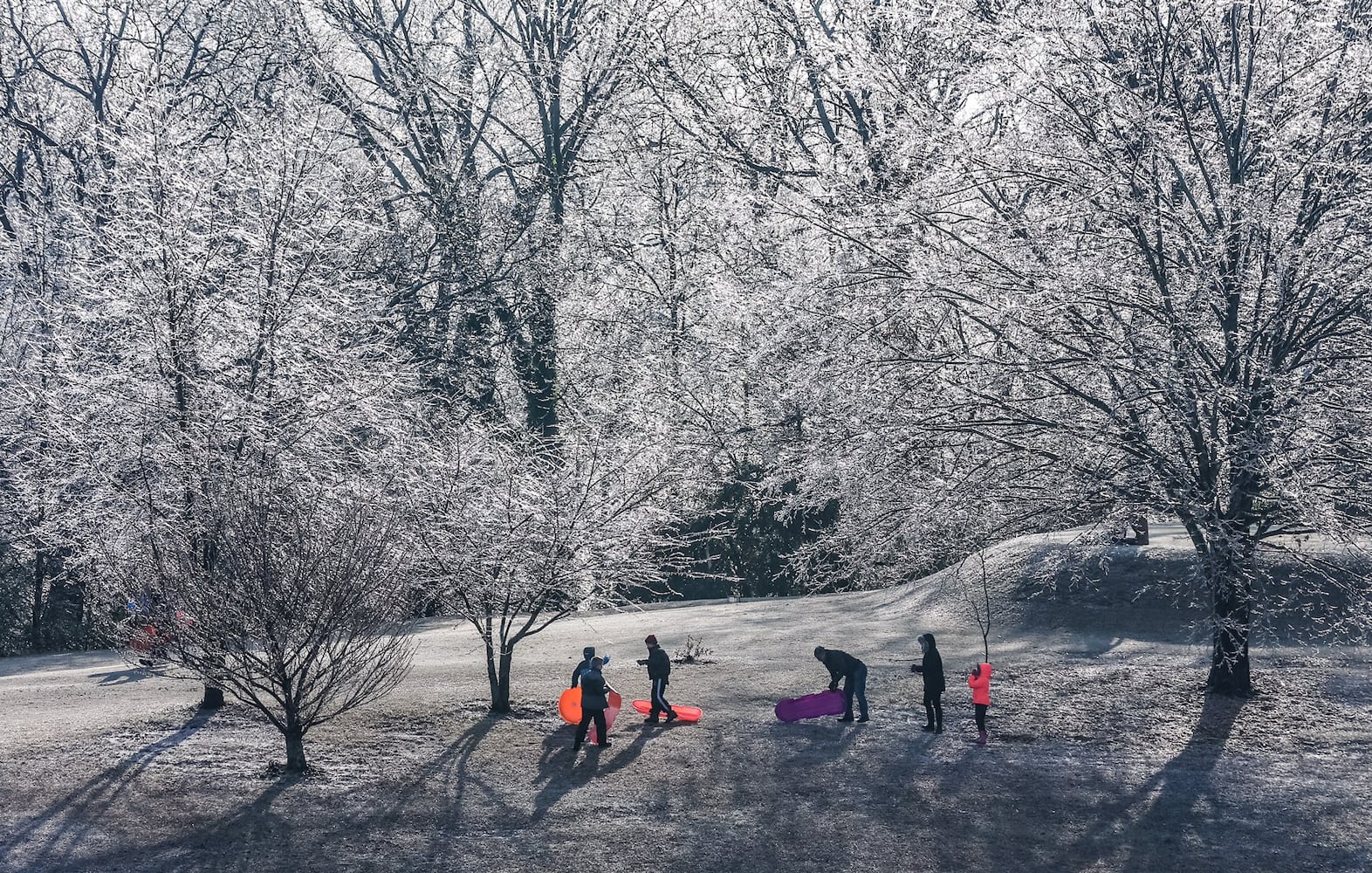 Snow and ice hit Atlanta