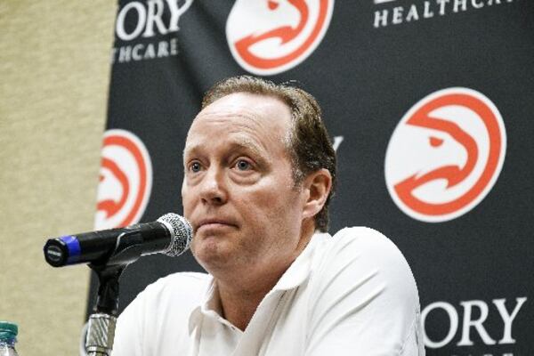  Hawks coach Mike Budenholzer at media day. (AP Photo)