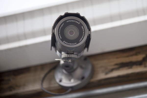 10/17/2019 — Atlanta, Georgia — An exterior surveillance camera watches the parking lot and perimeter of the building at Red Pepper Taqueria in Atlanta’s Buckhead community, Thursday, October 17, 2019. (Alyssa Pointer/Atlanta Journal Constitution)