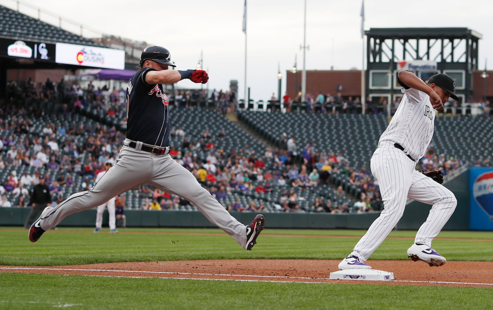 Photos: Braves seek another win over the Rockies