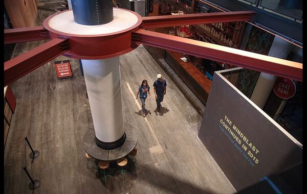 Early afternoon shoppers walk through the Central Food Hall at Ponce City Market Sept. 17, 2015. STEVE SCHAEFER / SPECIAL TO THE AJC