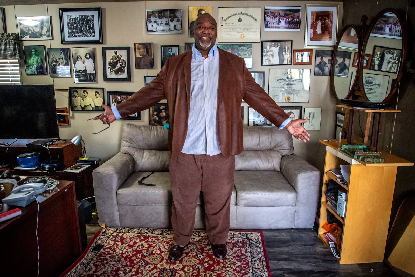 Peter Byrd talks about his life in his Douglasville home Friday, February 11, 2022.  STEVE SCHAEFER FOR THE ATLANTA JOURNAL-CONSTITUTION