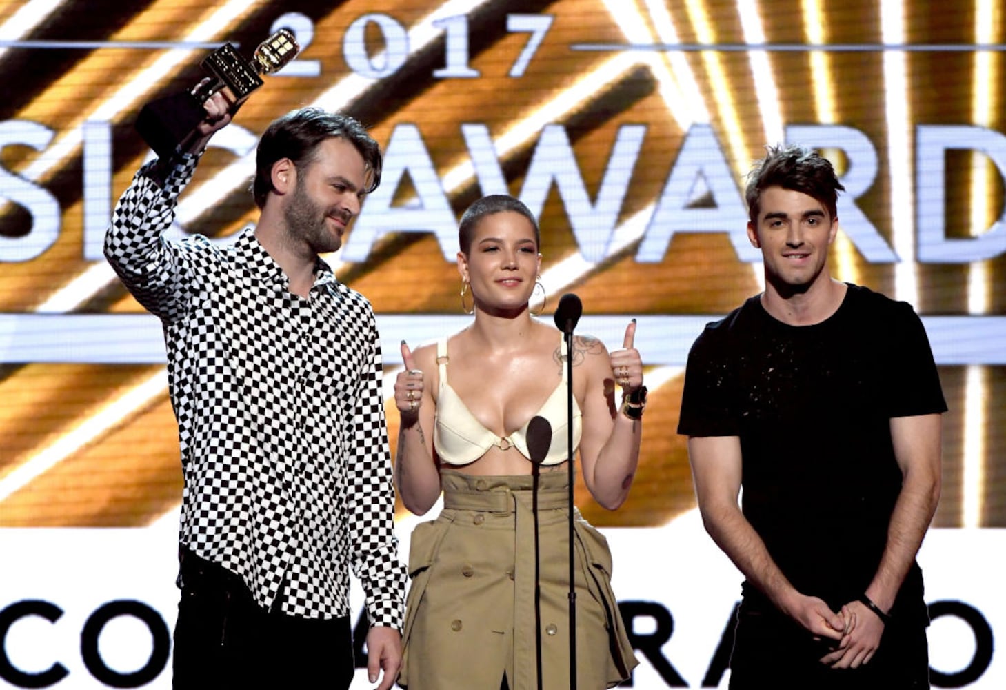 2017 billboard music awards show