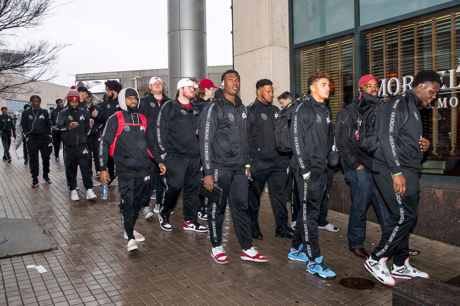 Photos: Oklahoma arrives in Atlanta for Chick-fil-A Peach Bowl