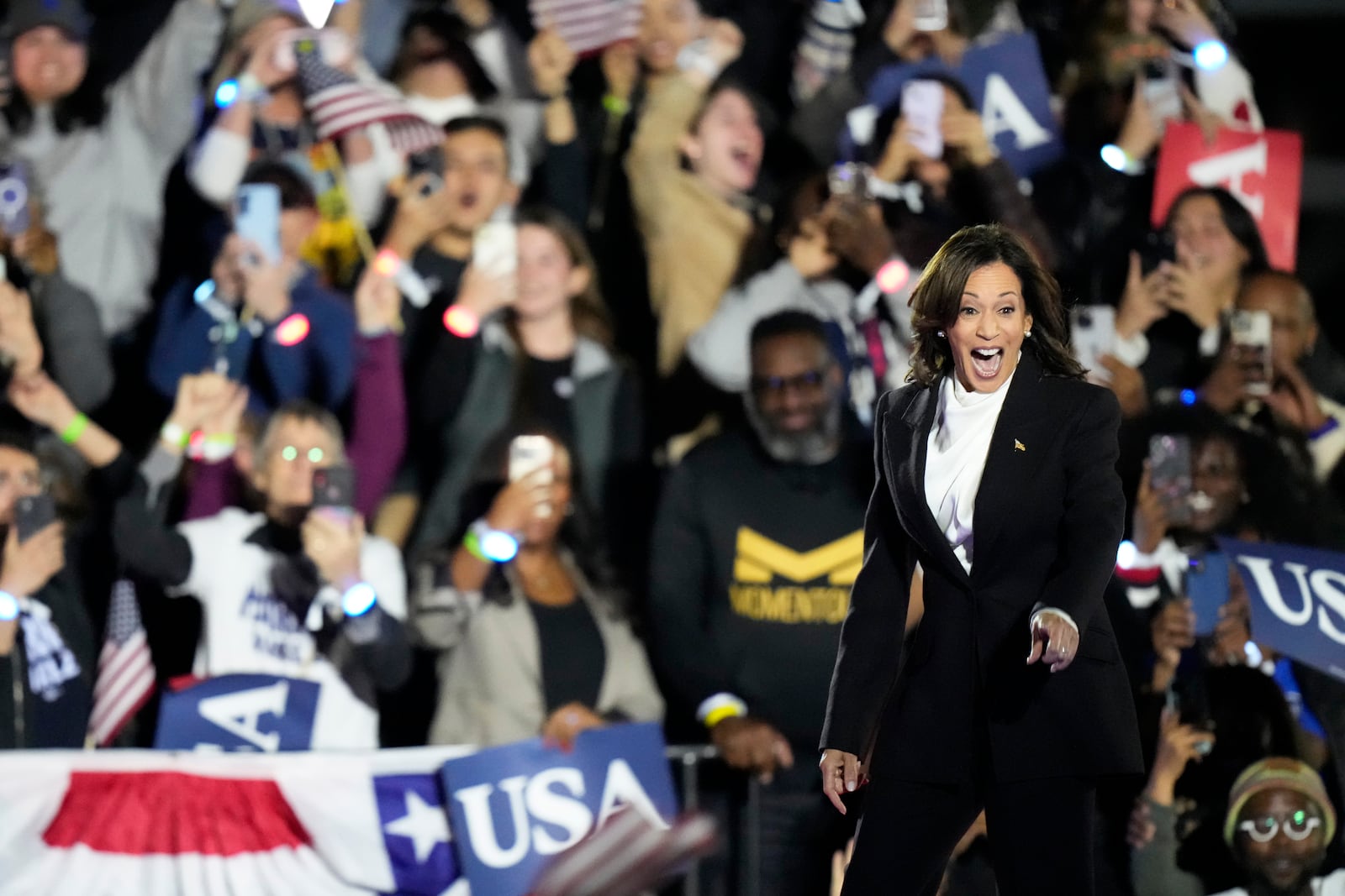 Democratic presidential nominee Vice President Kamala Harris arrives to deliver remarks during a campaign event at the Ellipse near the White House in Washington, Tuesday, Oct. 29, 2024. (AP Photo/Stephanie Scarbrough)