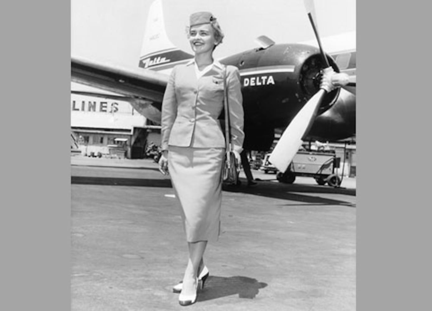 Delta uniforms through years