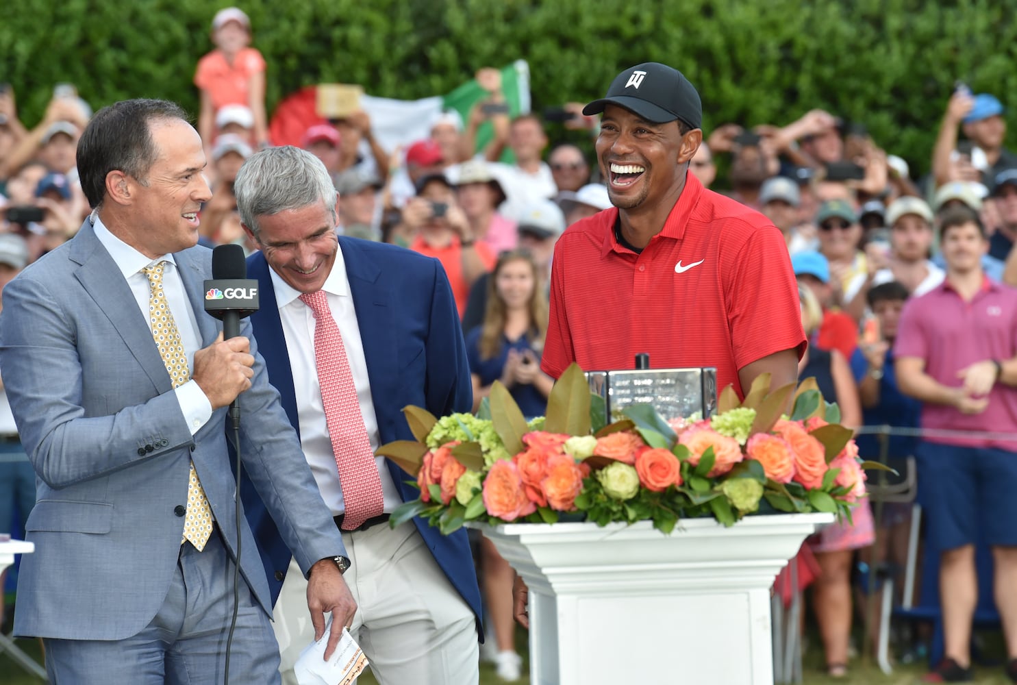 Photos: Woods’ comeback capped with Tour Championship win