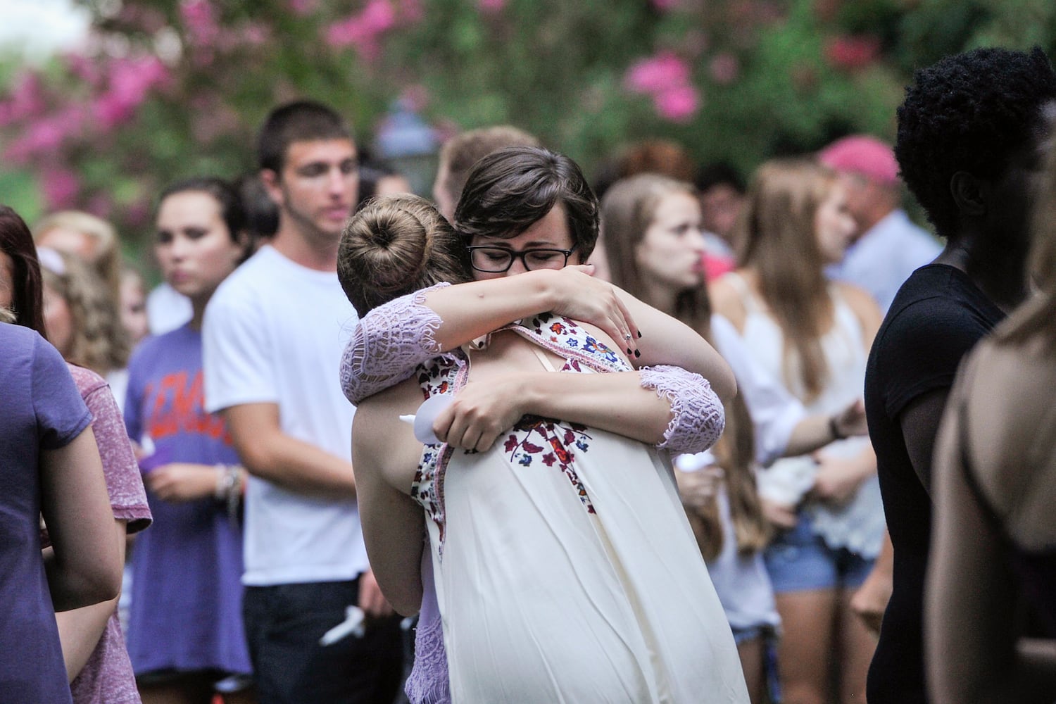 Vigil for teen found behind Roswell Publix