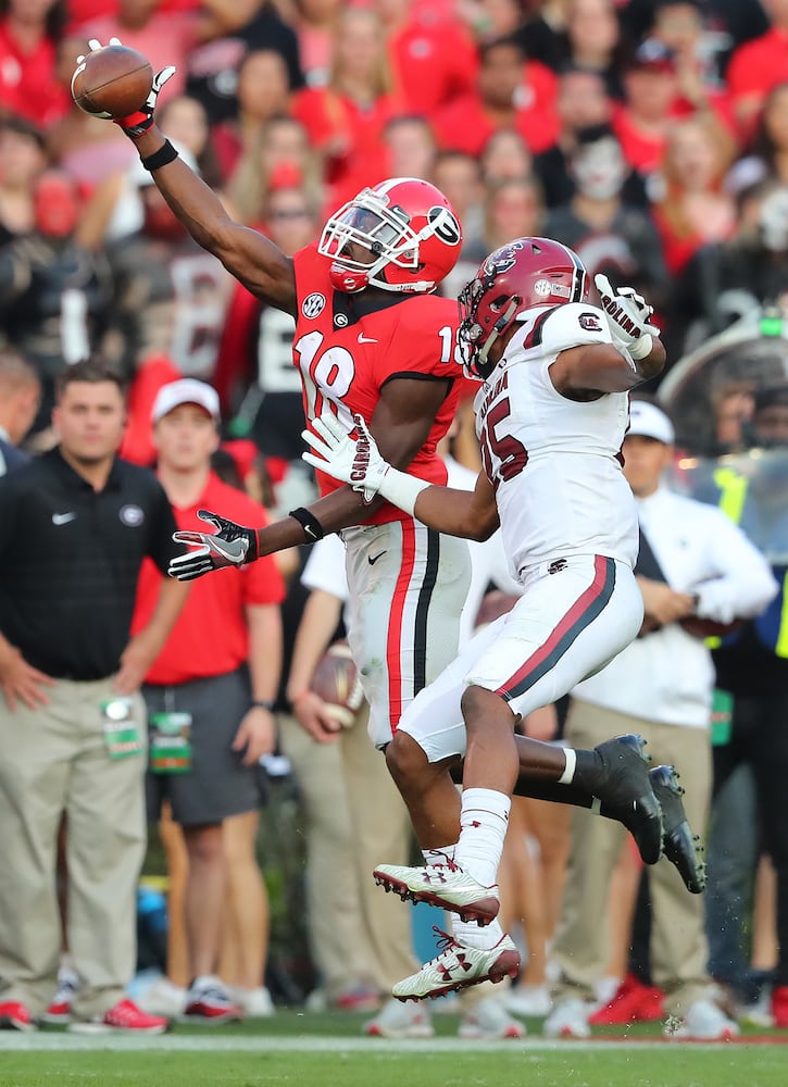 Photos: Bulldogs outlast South Carolina, improve to 9-0