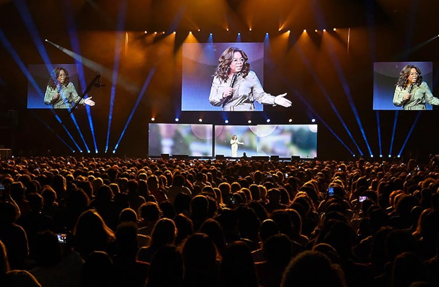 PHOTOS: Oprah's 2020 Vision Tour at State Farm Arena