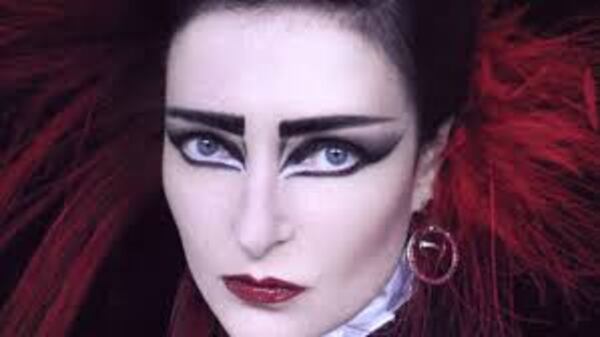 Siouxsie Sioux of Siouxshie and the Banshees rocked the eyeliner like Chloe O'Brien in "24" this season.