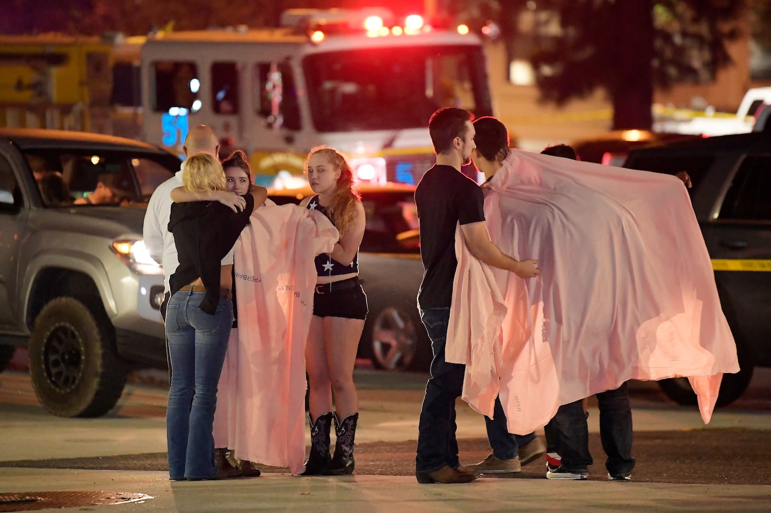 Photos: Deaths, injuries reported in Thousand Oaks, California, shooting