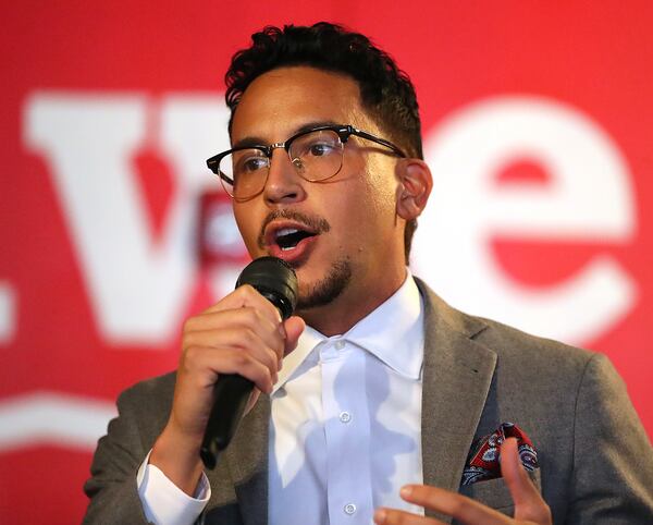 080421 Atlanta: Mayoral candidate Councilman Antonio Brown takes questions during a mayoral debate hosted by The Young Democrats of Atlanta at Manuel’s Tavern on Wednesday, August 4, 2021, in Atlanta.   “Curtis Compton / Curtis.Compton@ajc.com”