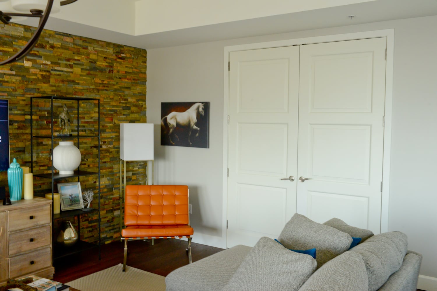 Transitional design creates warmth in Buckhead high-rise condo