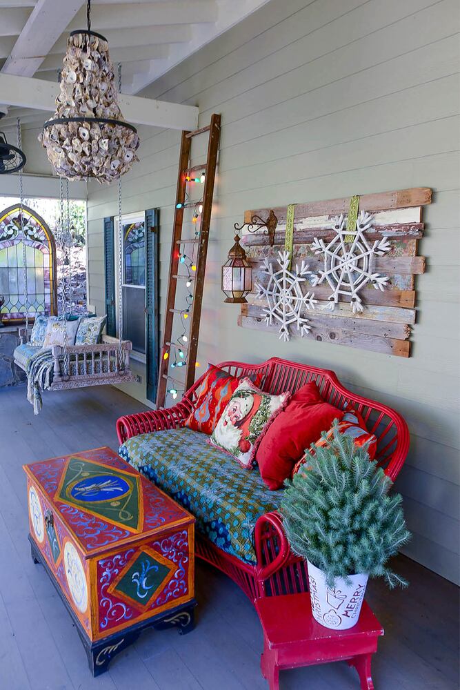 Photos: Norcross holiday tour home tells Bohemian story