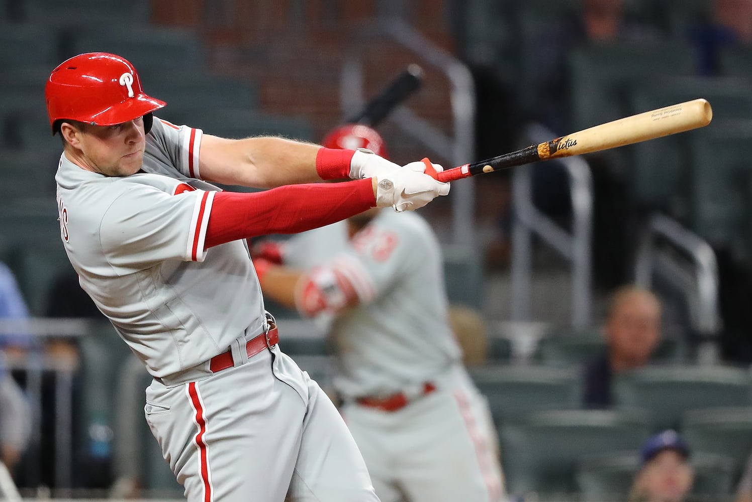 Photos: Phillies defeat Braves, 5-1