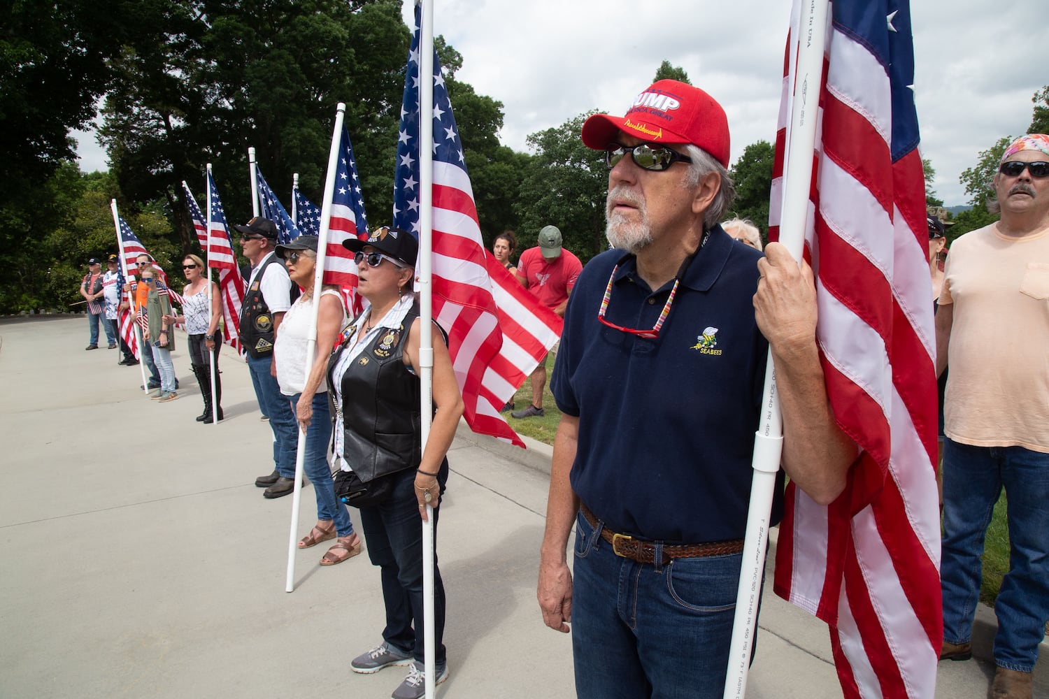 PHOTOS: Honoring war heroes on Memorial Day amid a pandemic