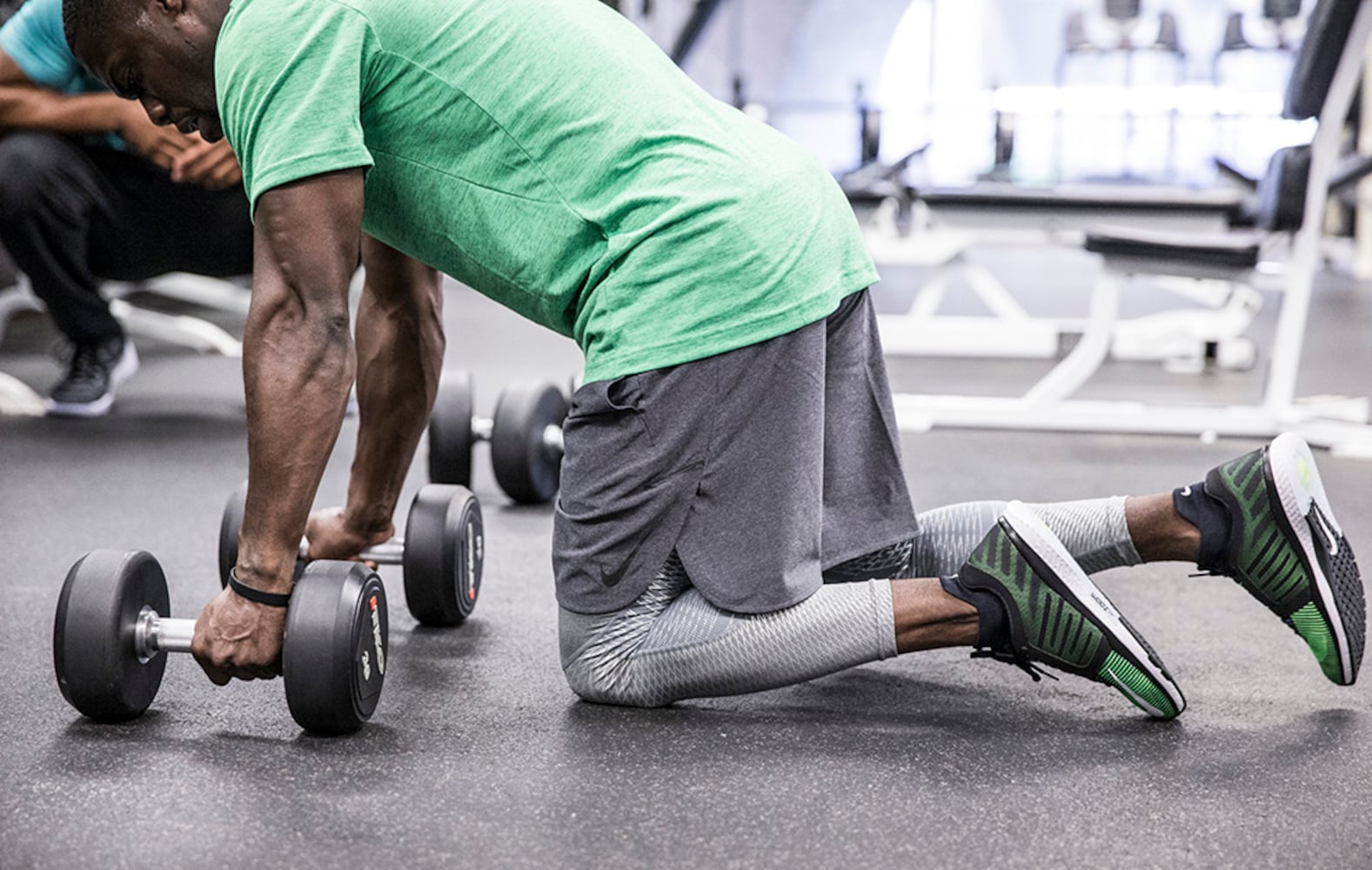 Kevin Hart trains like a beast