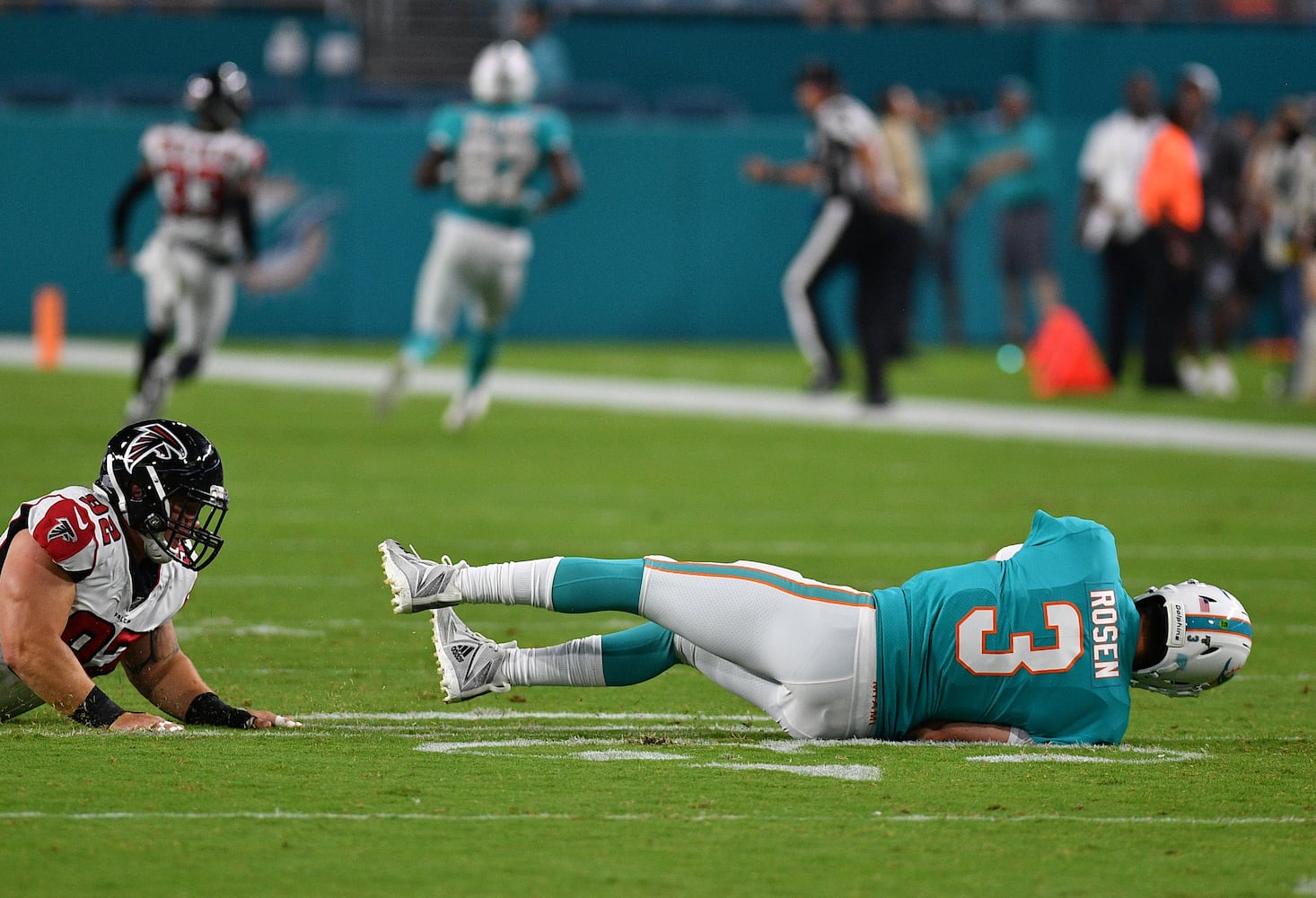 Photos: Falcons stars sit out exhibition with Dolphins