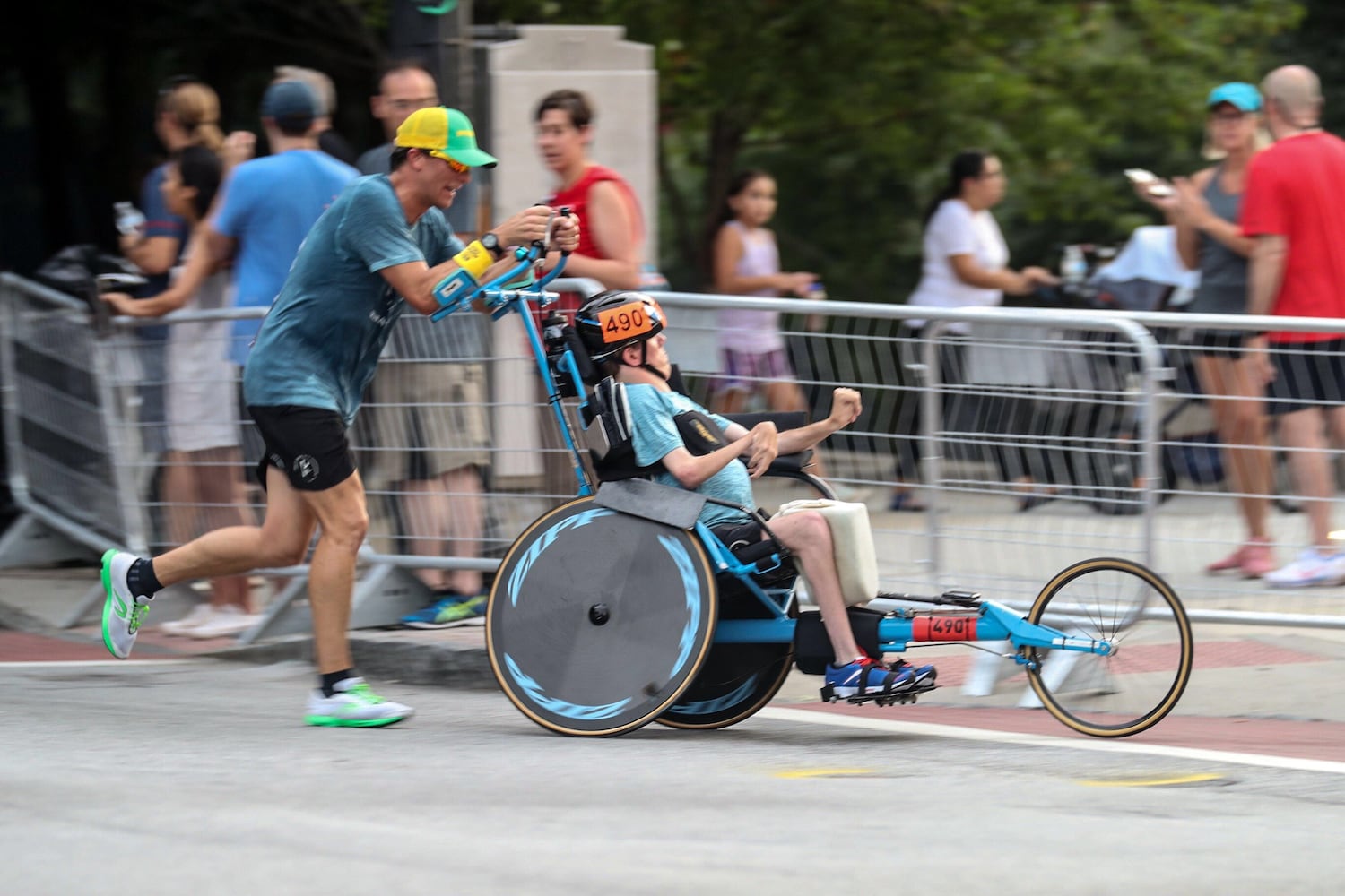 PHOTOS: 2019 AJC Peachtree Road Race