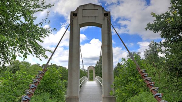 Named the nation&apos;s Best City Park in USA Today&apos;s 2016 Reader&apos;s Choice poll, Forest Park is known as the &quot;Heart of St. Louis.&quot; (Dreamstime/TNS)