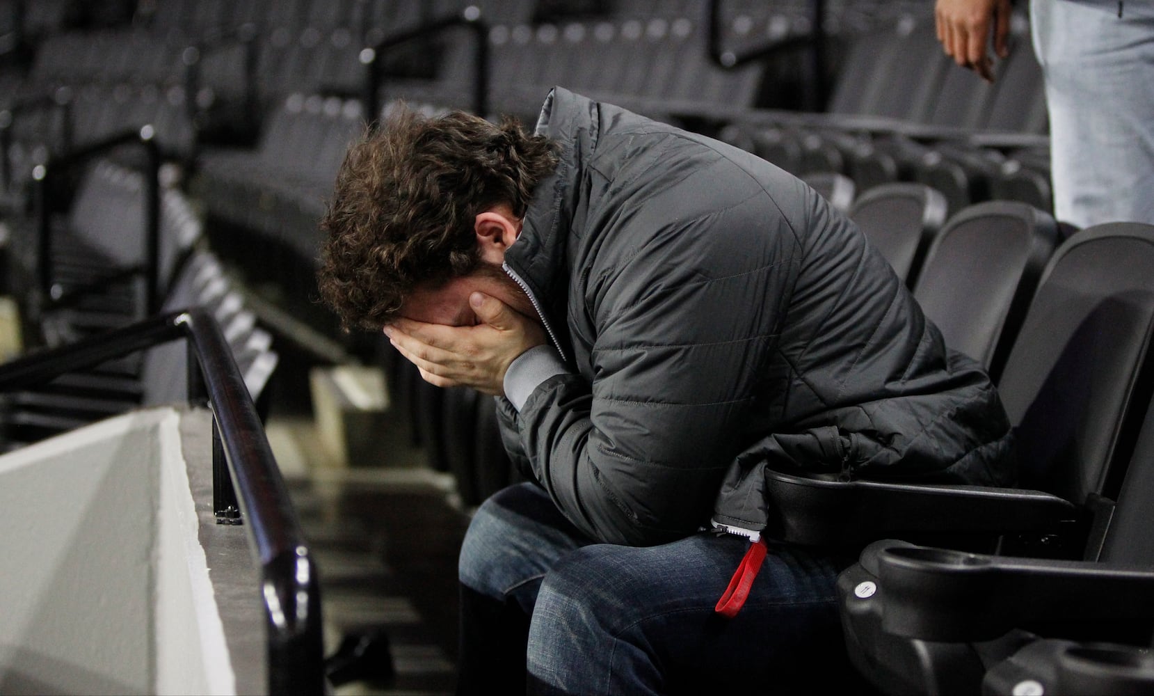 Photos: Bulldogs’ dreams turn into dejection