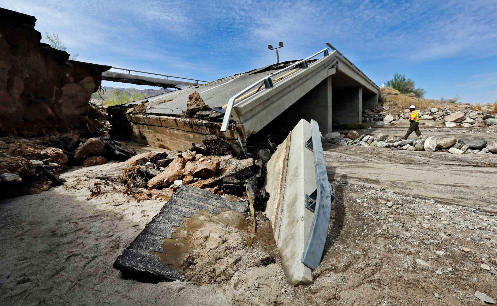 I-10 bridge collapse