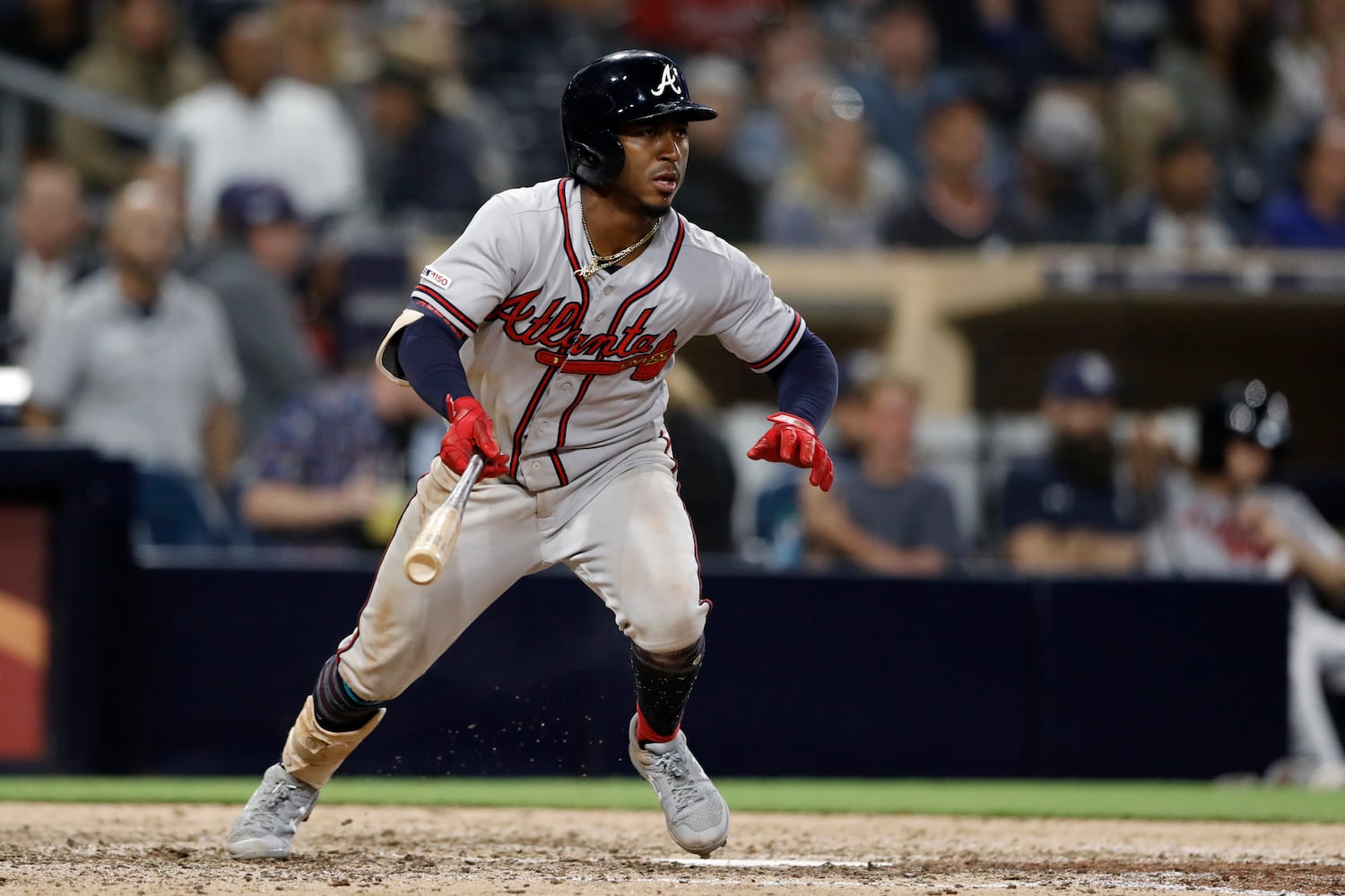 Photos: Braves outlast Padres in 10 innings