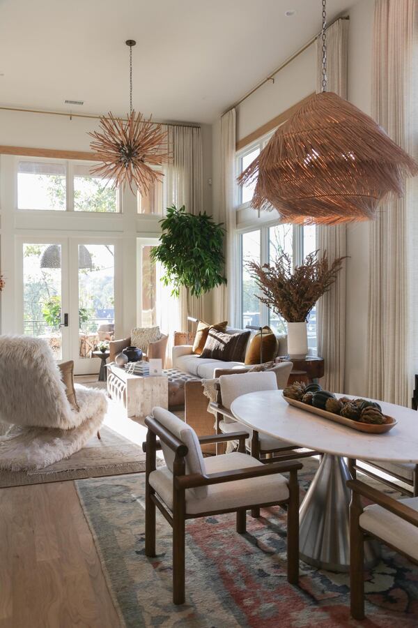 Statement lighting is a trend throughout this year's Serenbe Designer Showhouse. Photo: J. Ashley Photo / Dave Vitkus