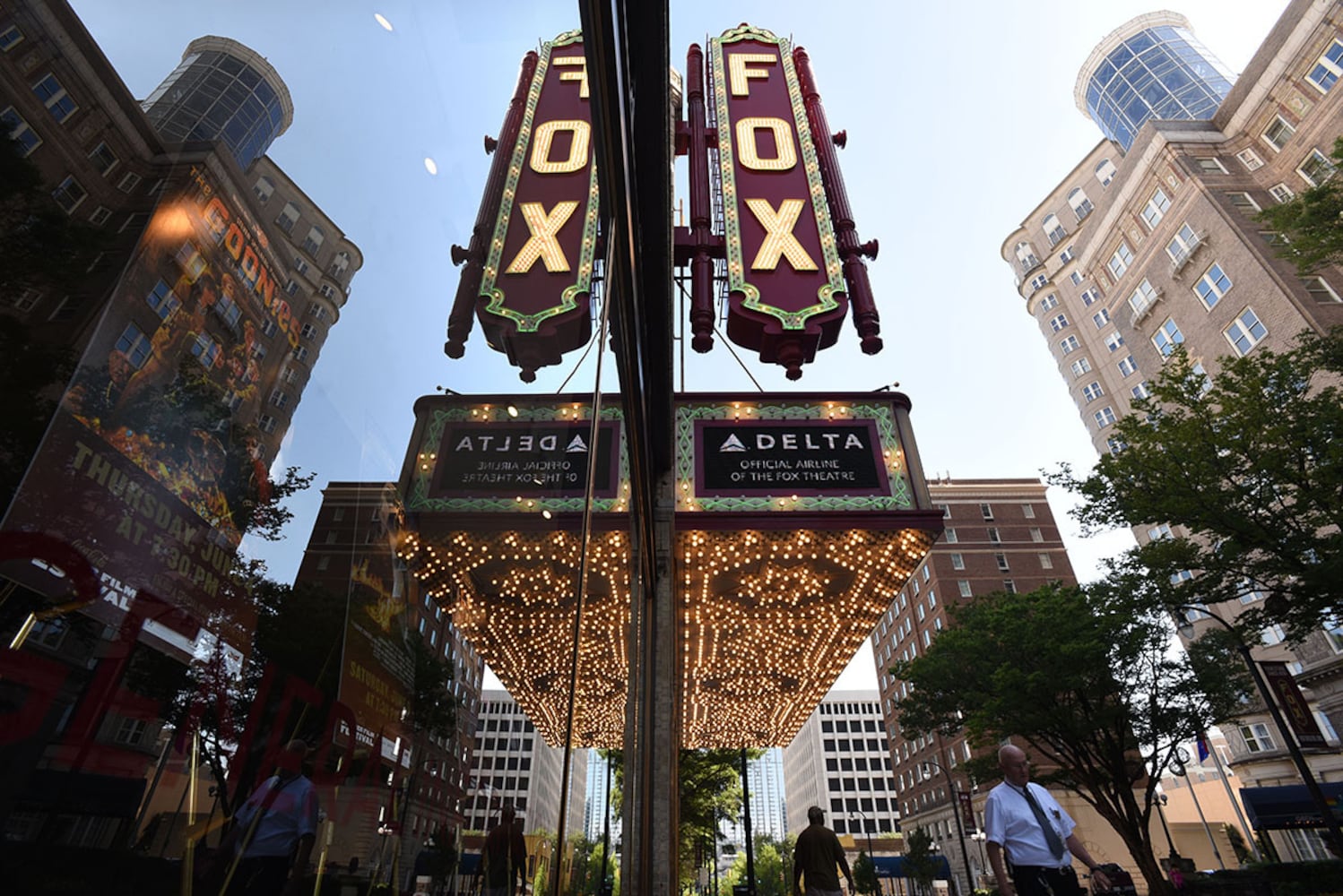 Atlanta's history in neon: The Fox Theatre