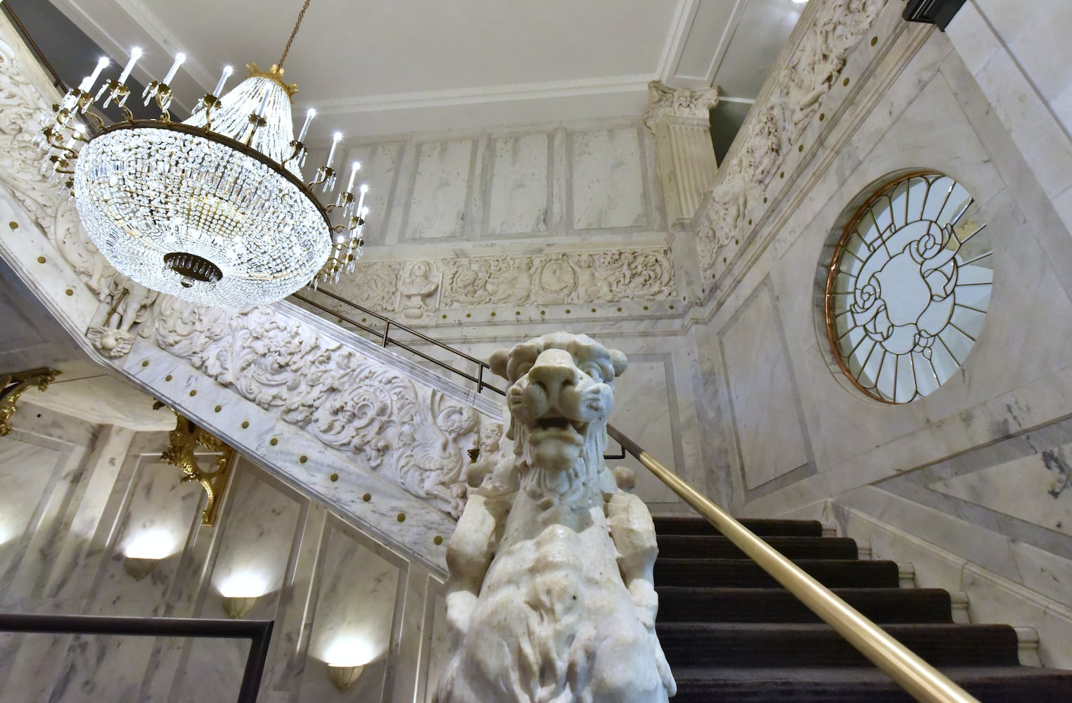 A look inside the Candler Hotel Atlanta