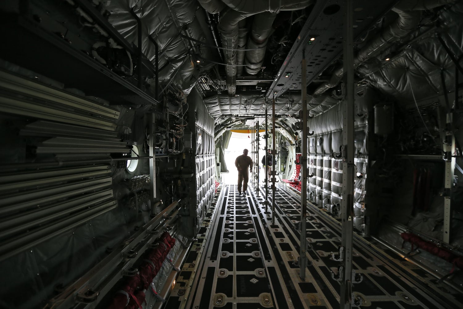 Photos: 60th anniversary of first C-130 Hercules flight