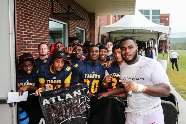 Falcons defensive tackle Grady Jarrett having run with the high schoolers.  (Photo: Karl L. Moore/Atlanta Falcons)