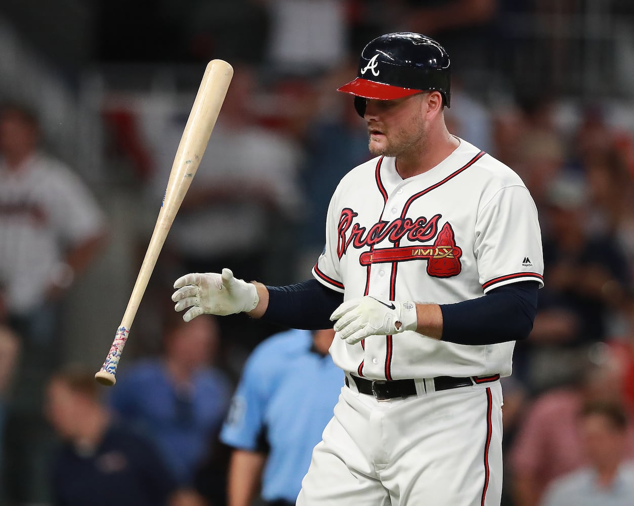 Photos: Braves’ season comes to an end after 6-2 loss to Dodgers