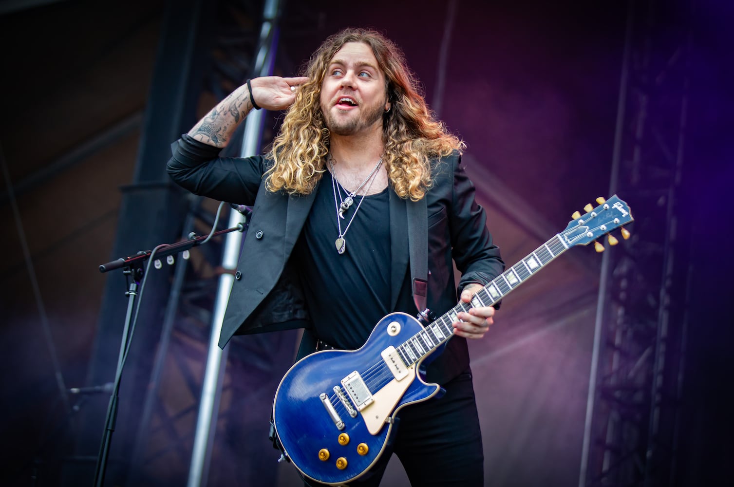 Atlanta, Ga: The Struts brought their brand of glam rock to a crowd that belted out every word at the Piedmont Stage on Sunday. Photo taken May 5, 2024 at Central Park, Old 4th Ward. (RYAN FLEISHER FOR THE ATLANTA JOURNAL-CONSTITUTION)