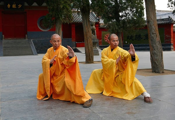 Shi DeRu and Shi DeYang, known as "Iron Leg" and "Iron Fist" respectively, are the two most well-known disciples of Shi SuXi. 
Courtesy of Shaolin Institute