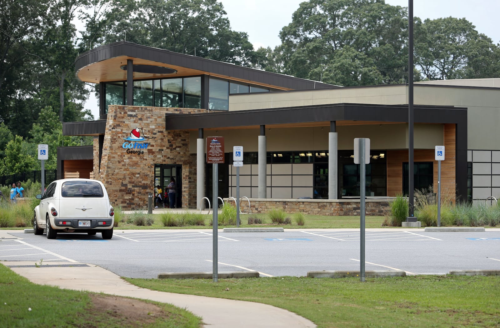 An automobile is shown parked outside of the Go Fish Center on a Friday afternoon in 2013 JASON GETZ / JGETZ@AJC.COM