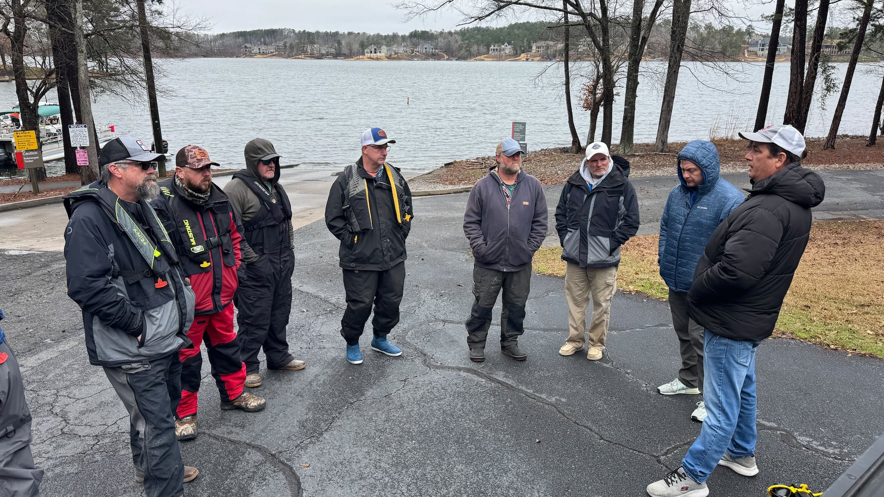 Lake Oconee search volunteer crew